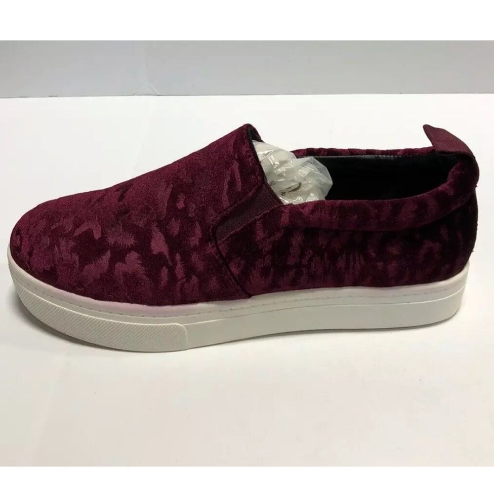 Sam Edelman Women’s Circus, Scotlyn Win Slip-On Sneakers, Size 8.5 M.